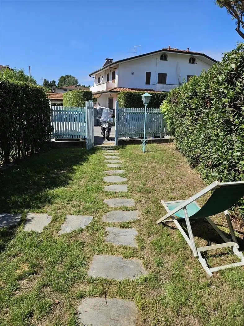 Villa a schiera 2 locali, buono stato, Montignoso - foto 4