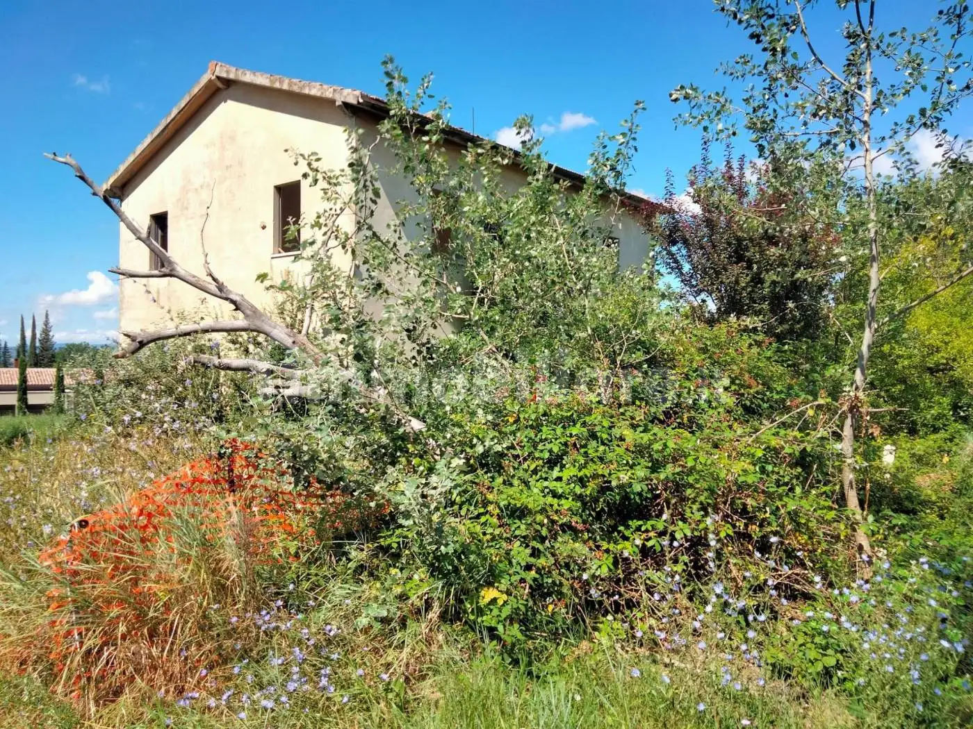 Rustico - Casale in vendita a Foligno