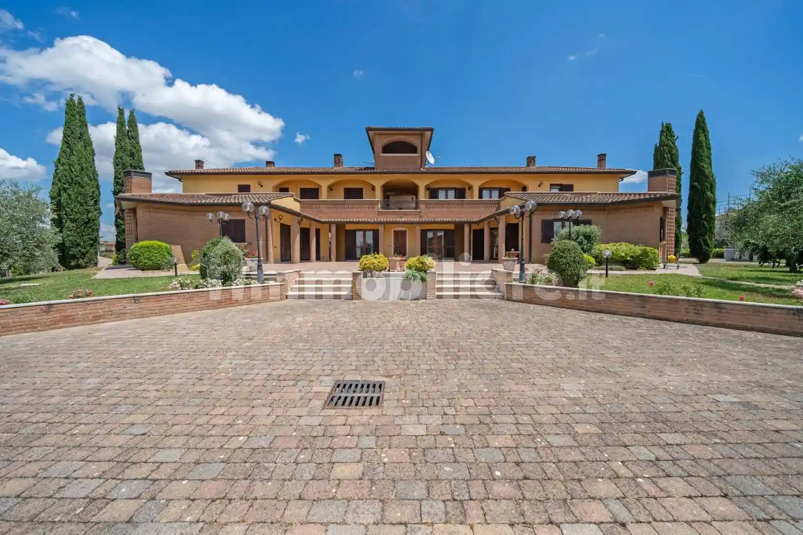 Villa in vendita a Todi