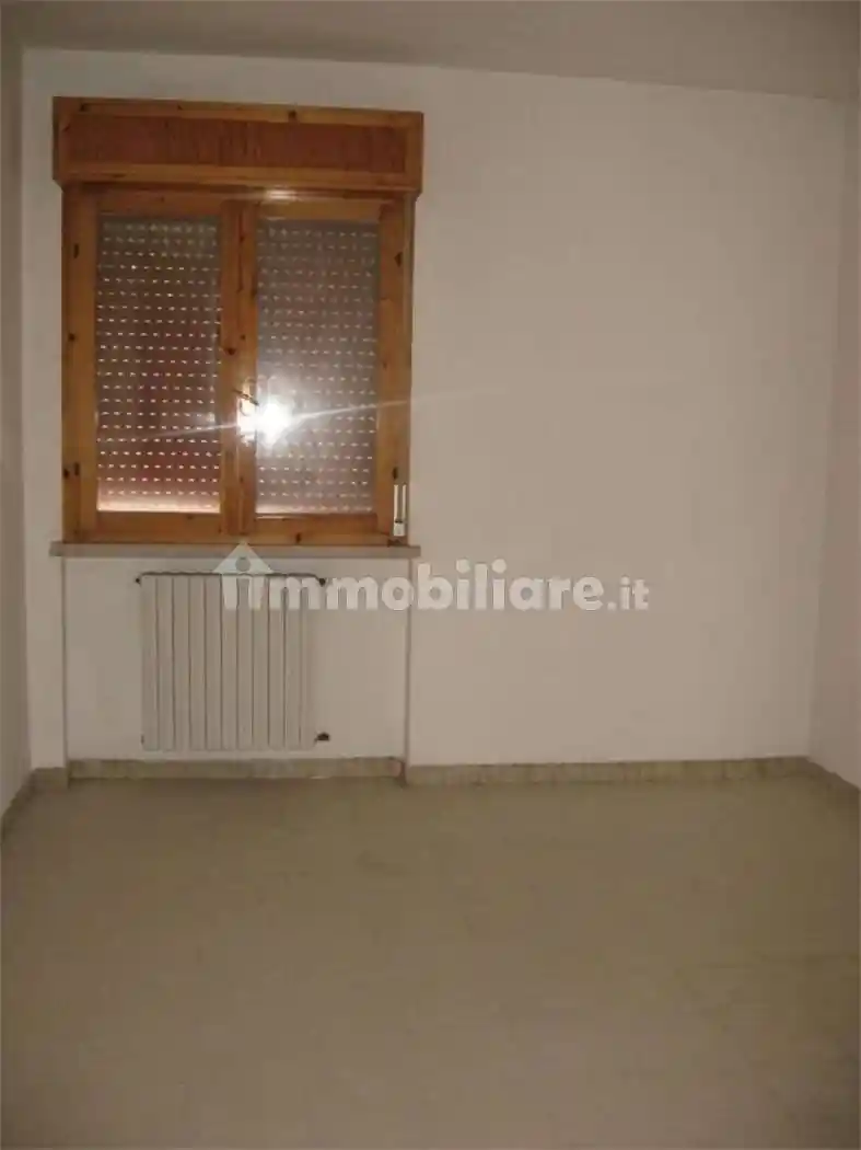 Appartamento buono stato, terzo piano, Montescaglioso - foto 3