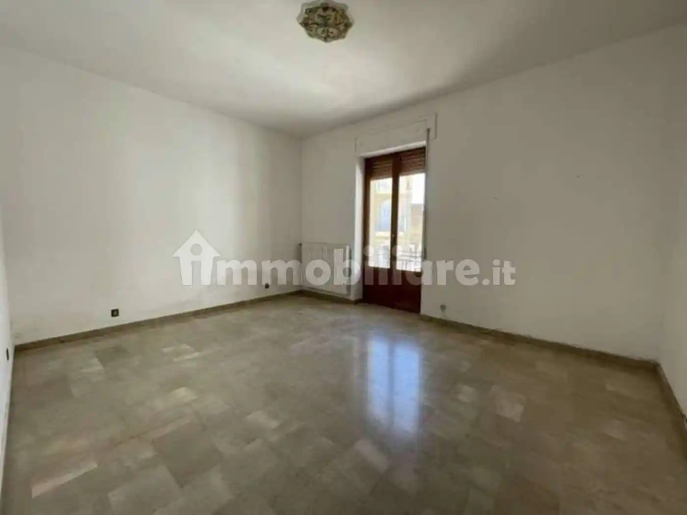 Appartamento buono stato, primo piano, Montescaglioso - foto 2