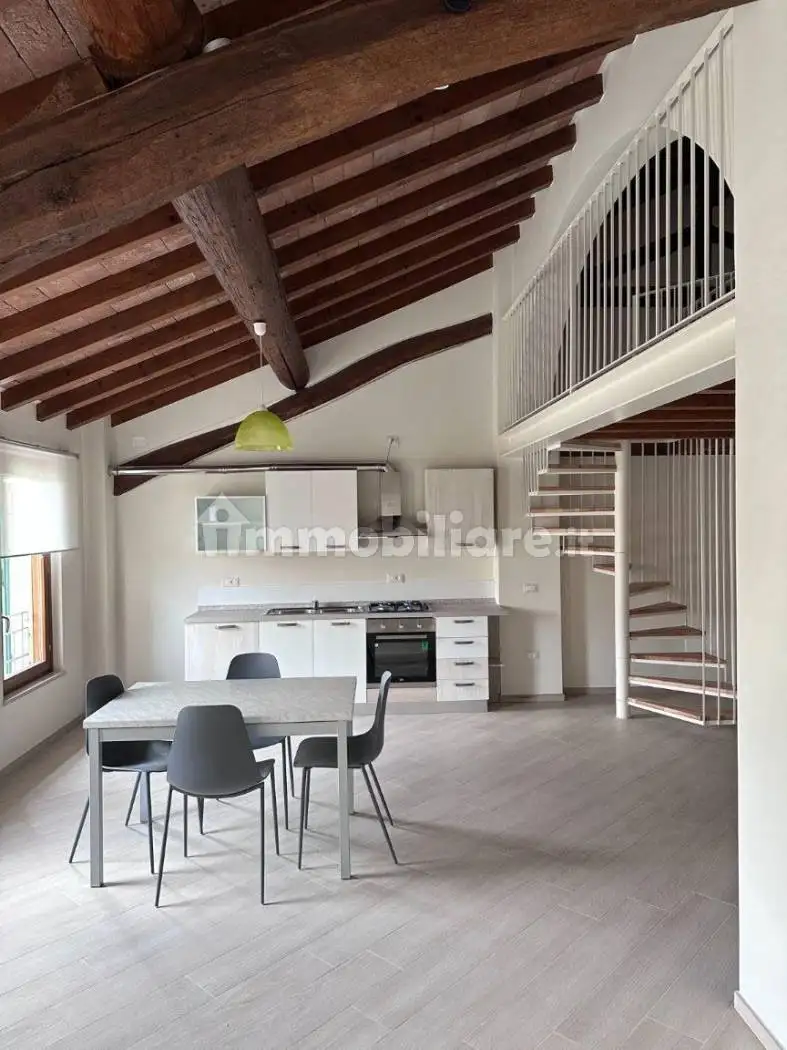 Bilocale piazza della Repubblica 2, Acquafredda - foto 2