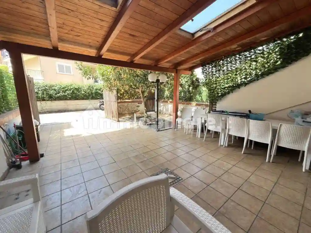 Villetta a schiera - foto 2