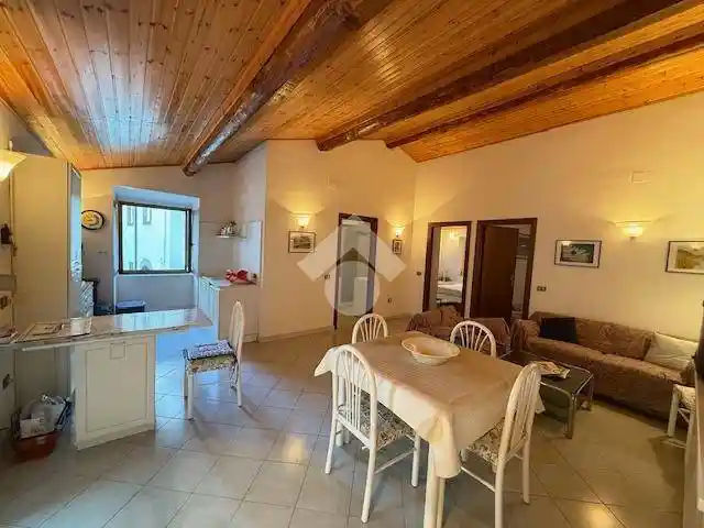 Casa indipendente in vendita a Montefiascone