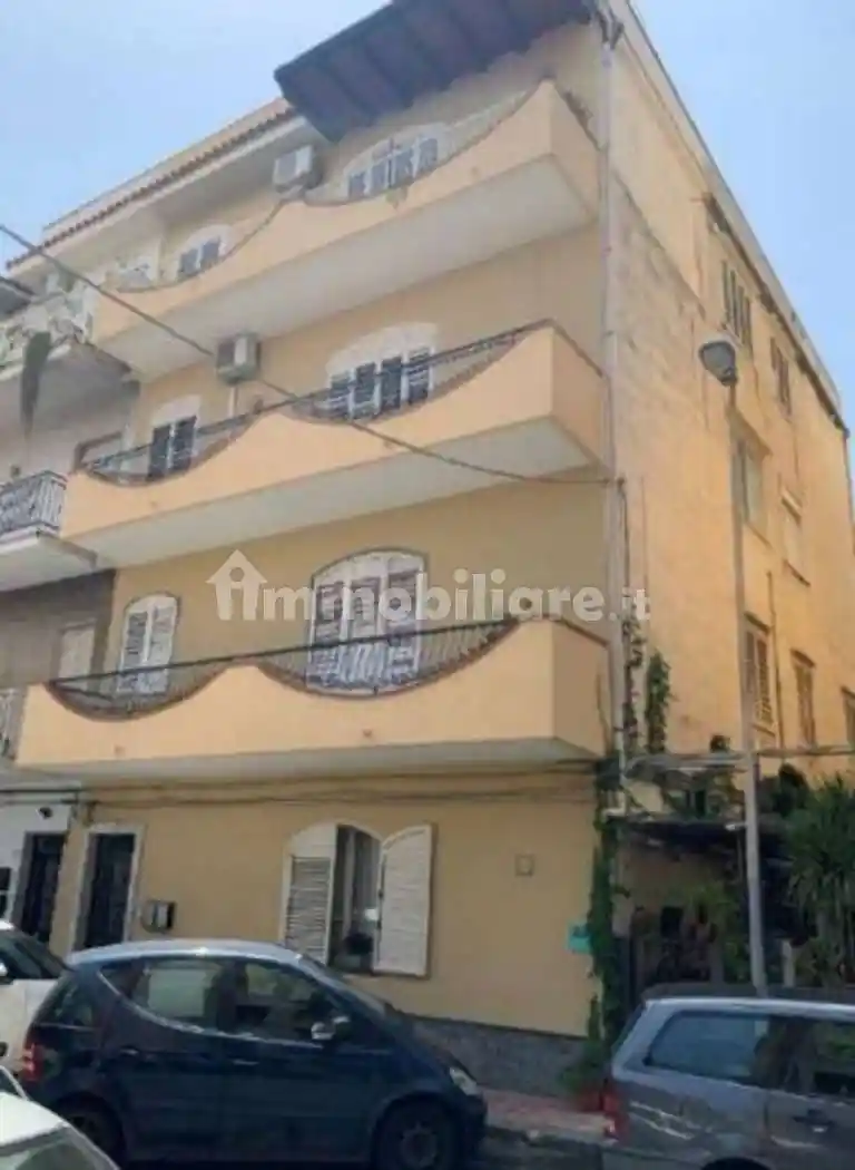 Appartamento in vendita a Giardini-Naxos