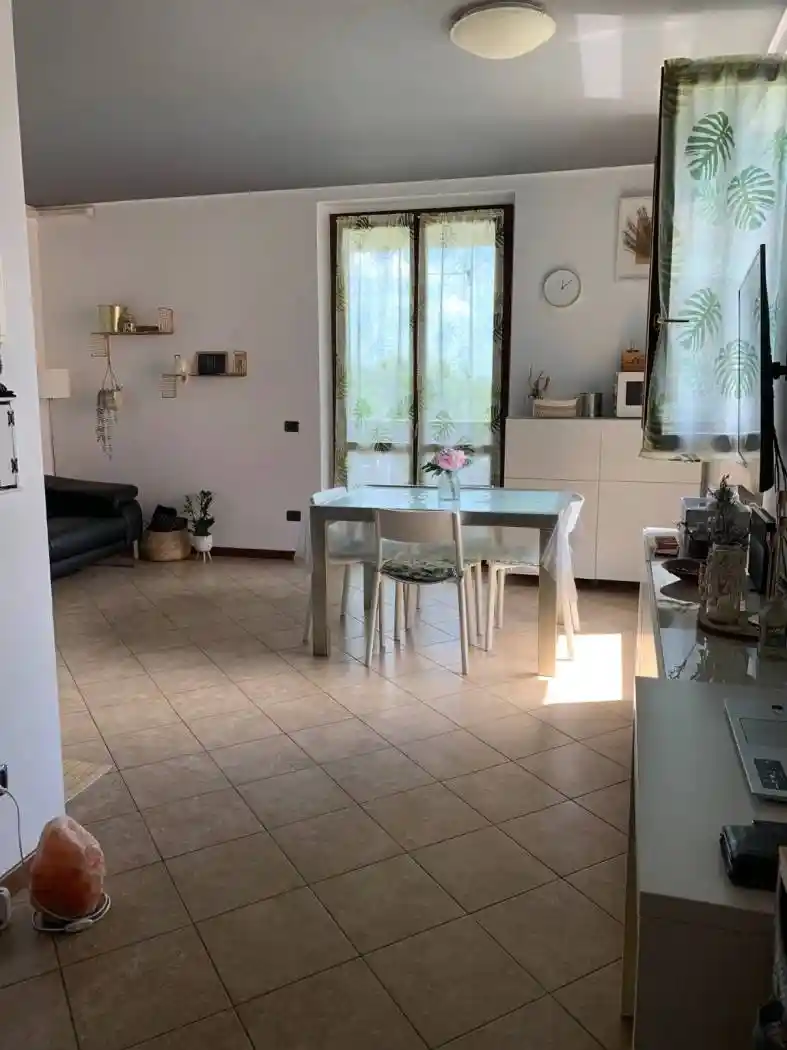 Appartamento in vendita a Castiraga Vidardo