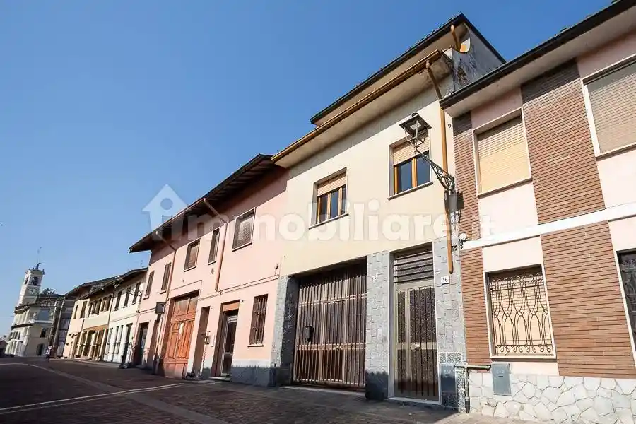 Casa indipendente in vendita a San Colombano al Lambro