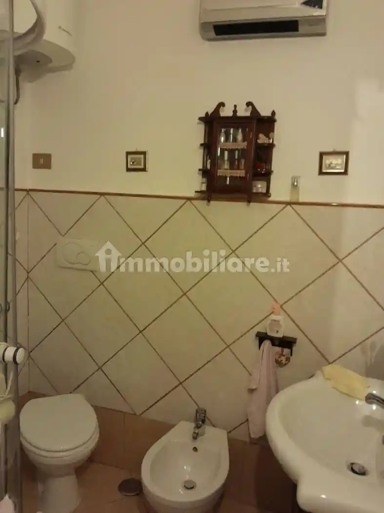 Villa unifamiliare Strada Statale Tiburtina Valeria, 21, Colli Di Montebove, Carsoli - foto 2