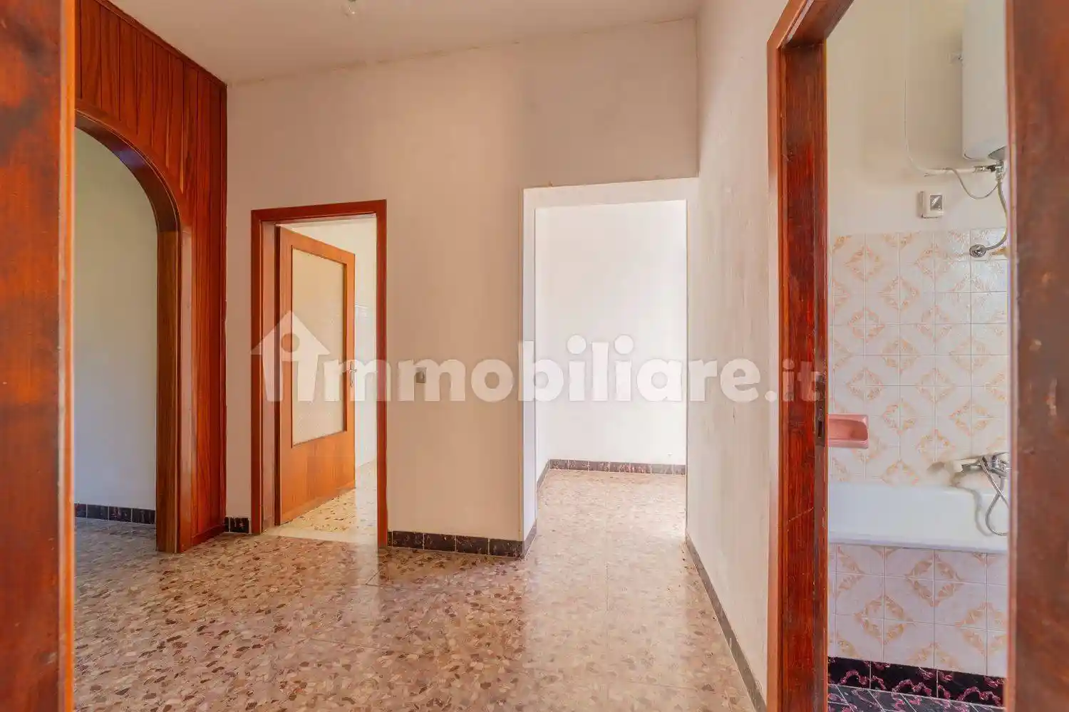 Trilocale via Colle Fiorito San C., Colonnella, Oricola - foto 5