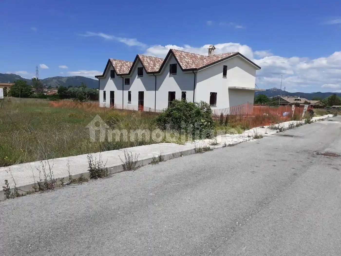 Villa unifamiliare via Spineta San C., Oricola - foto 3