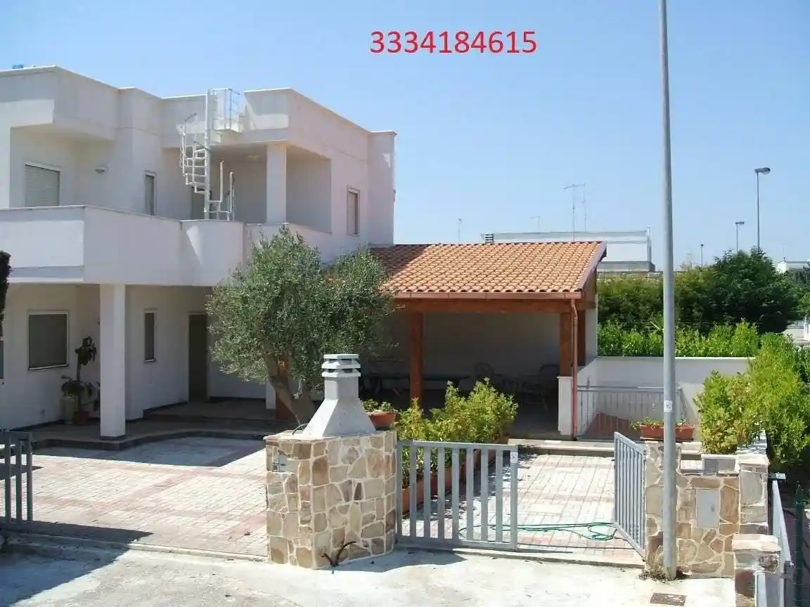 Villa in vendita a Carovigno