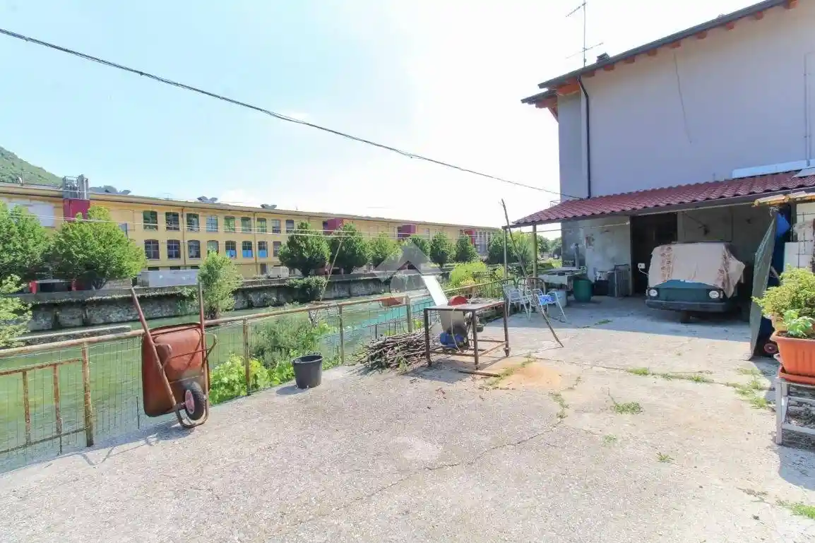 Appartamento in vendita a Villanuova sul Clisi