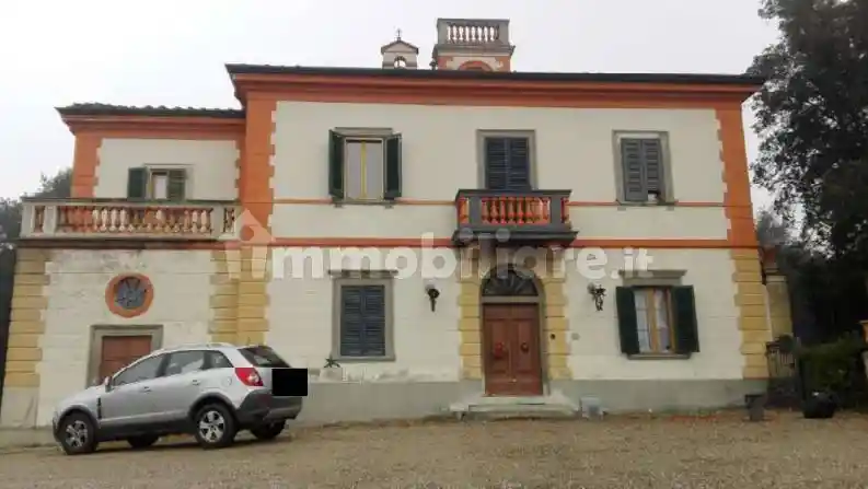 Villa in vendita a Fucecchio