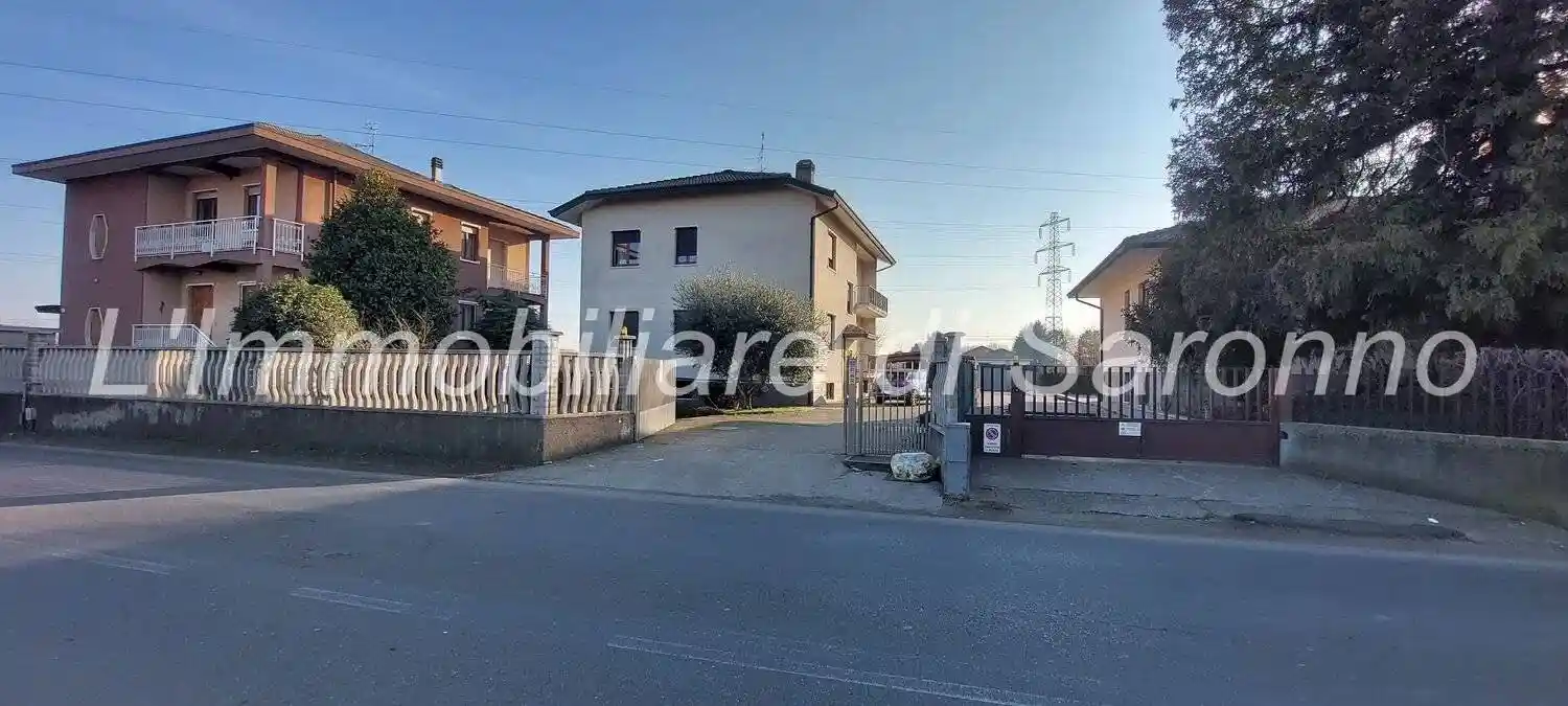 Villa in vendita a Turate