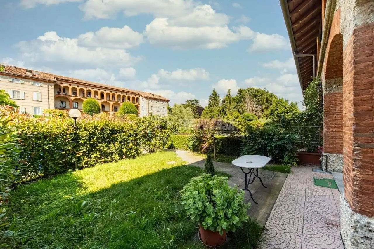 Trilocale via Nazario Sauro 21, Cremella - foto 3