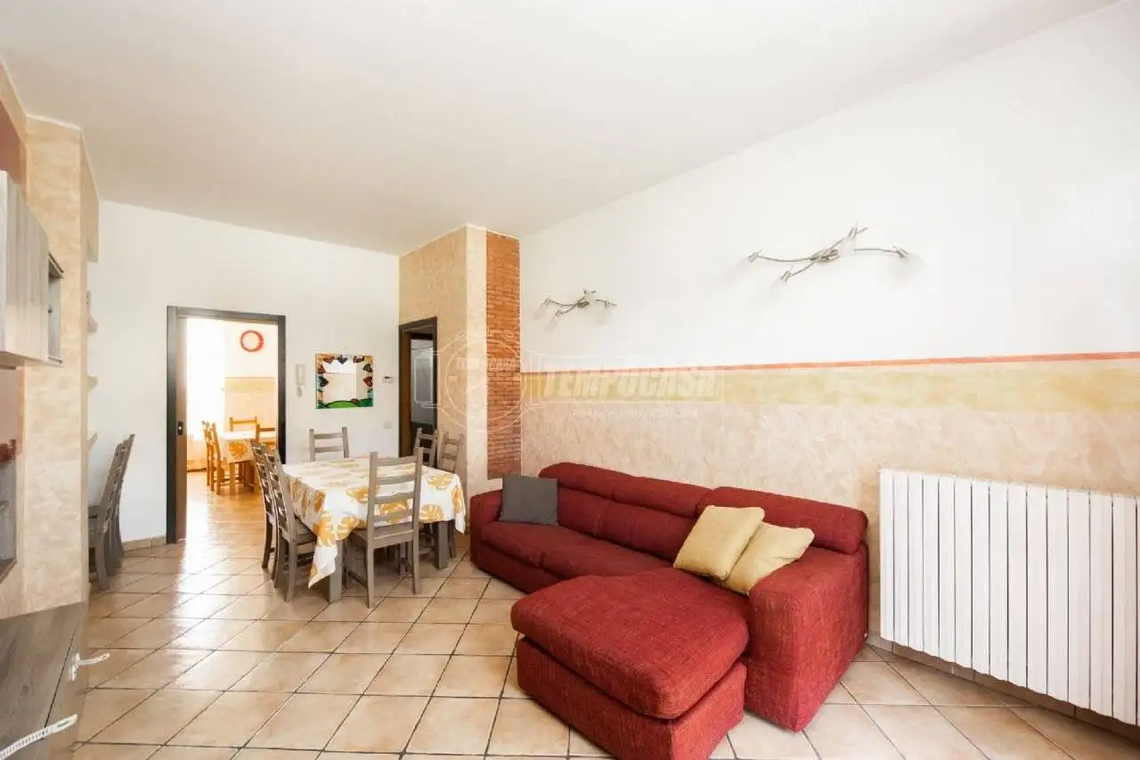 Trilocale via Nazario Sauro 21, Cremella - foto 5