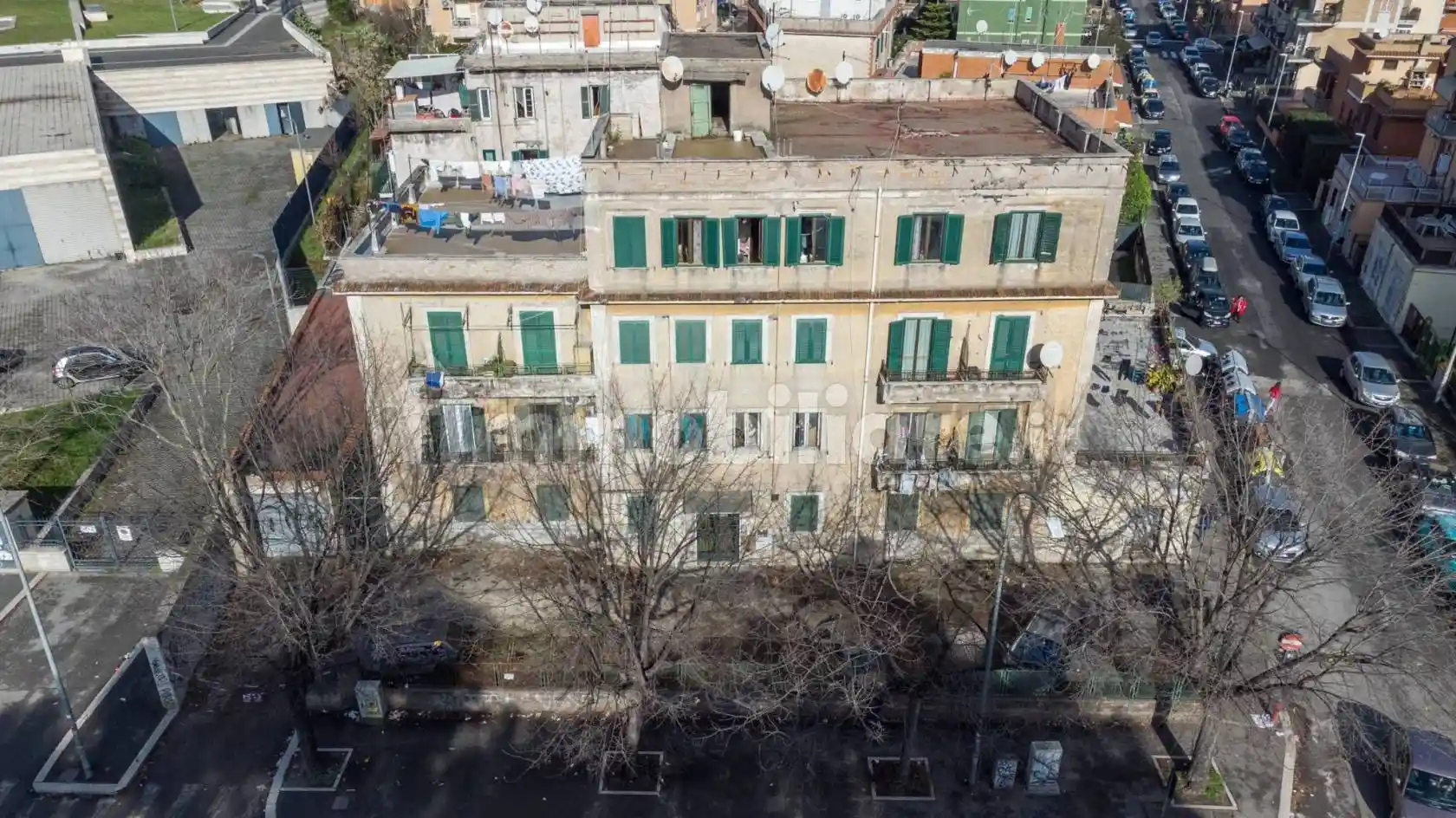 Palazzo - Edificio via Casilina 901, Centocelle, Roma - foto 2