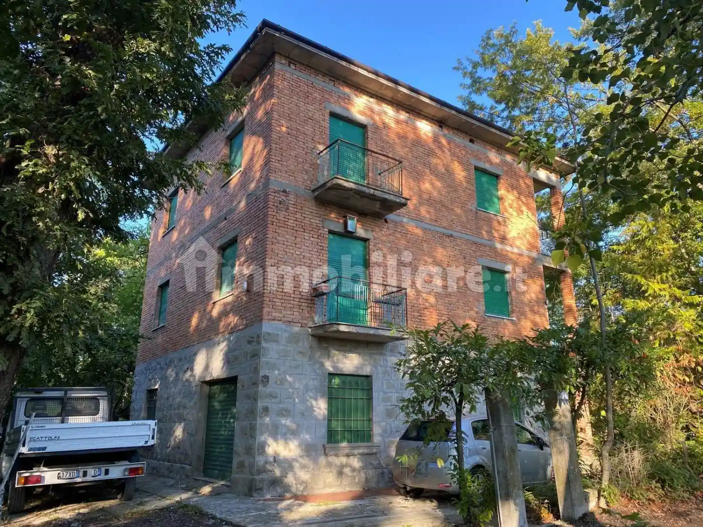 Palazzo - Edificio in vendita a Pavullo nel Frignano