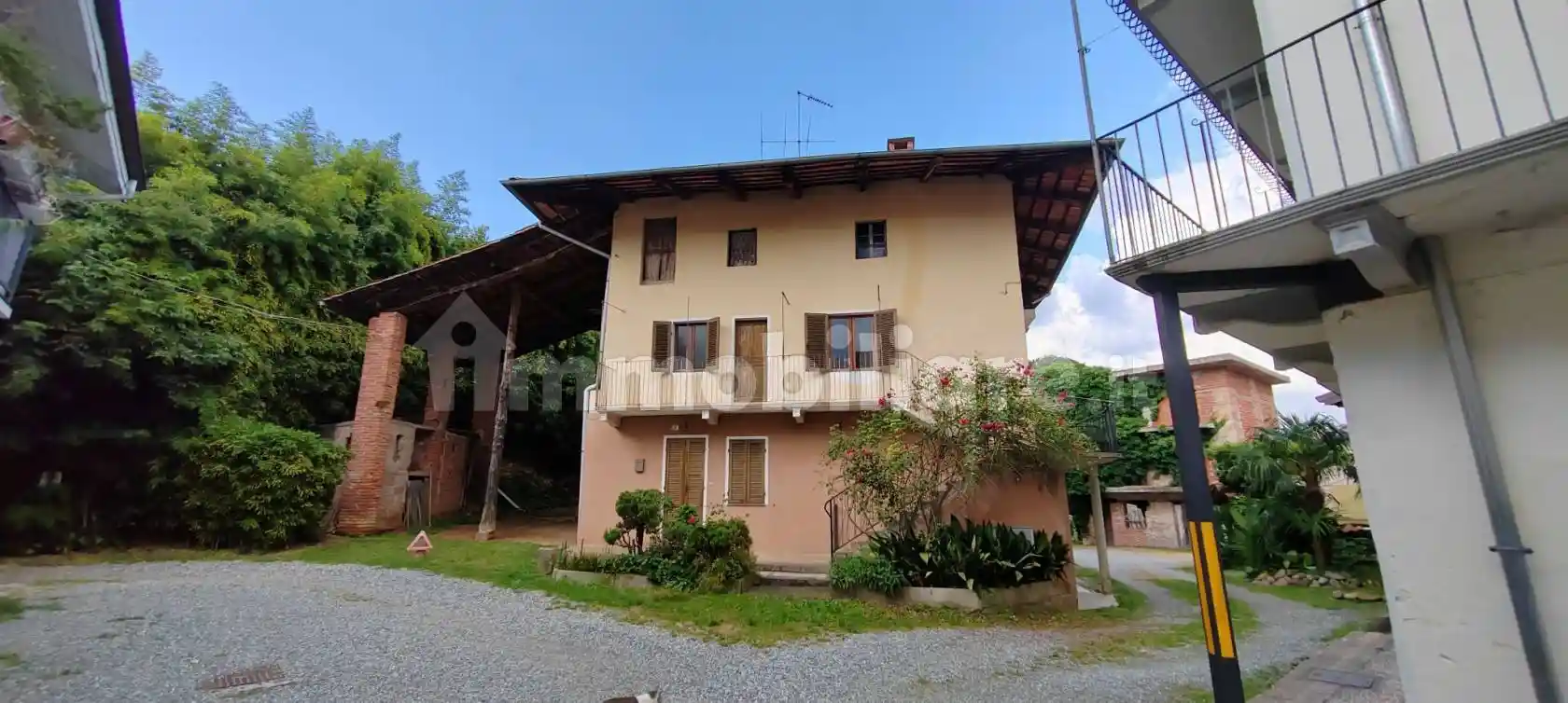 Casa indipendente in vendita a Roasio