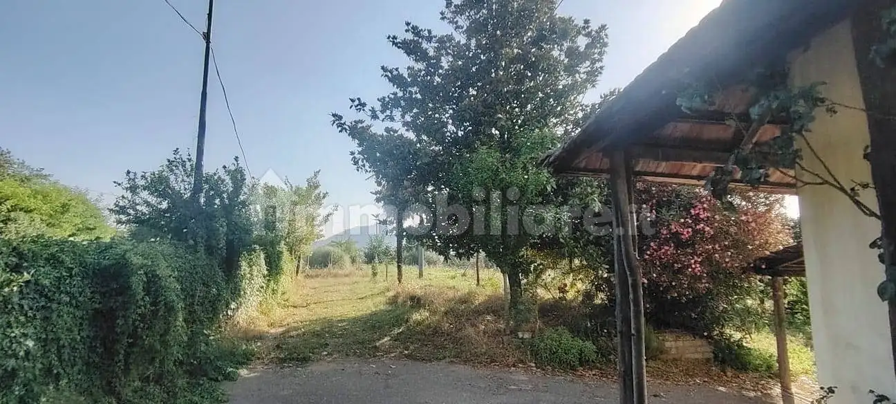 Casa indipendente in vendita a Pratola Serra