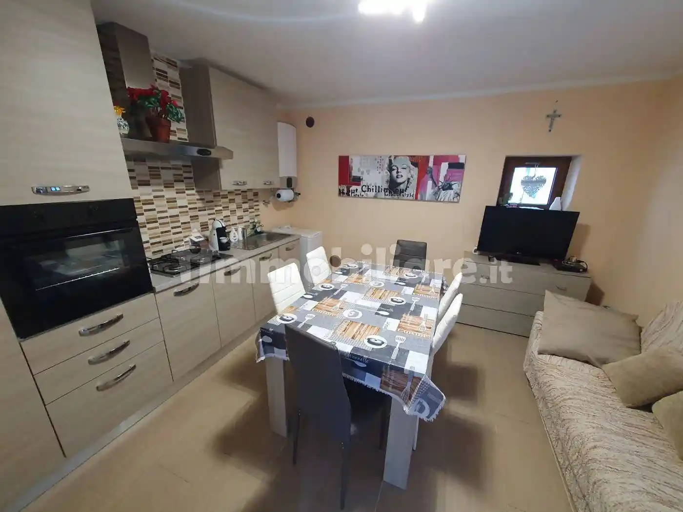 Casa indipendente in affitto a Endine Gaiano