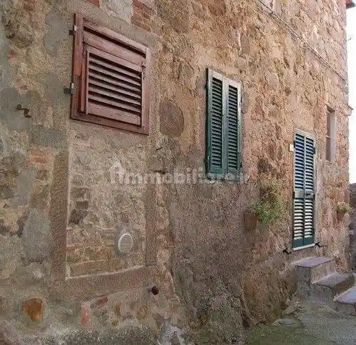 Appartamento in vendita a Roccastrada