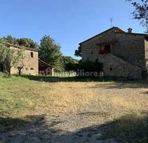 Rustico - Casale in vendita a Roccastrada