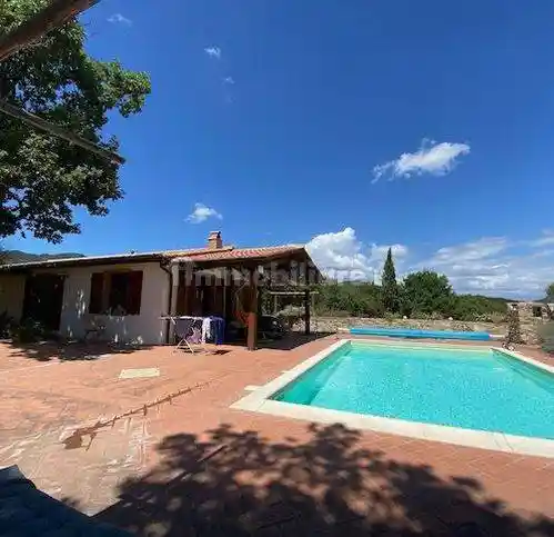 Rustico - Casale in vendita a Roccastrada