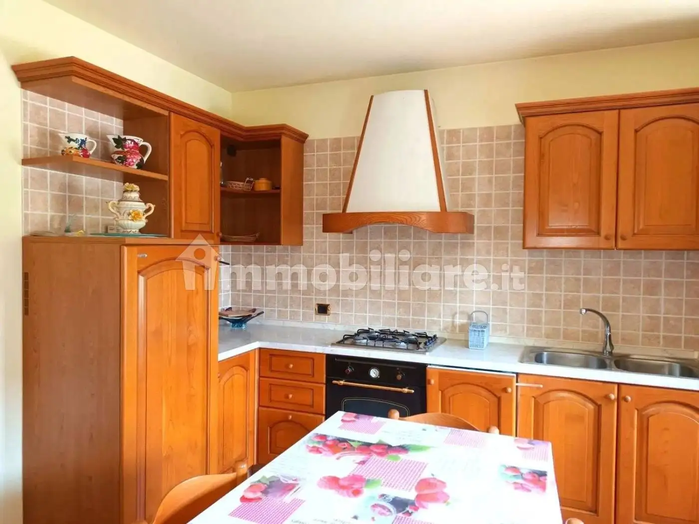 Rustico - Casale in vendita a Revine Lago