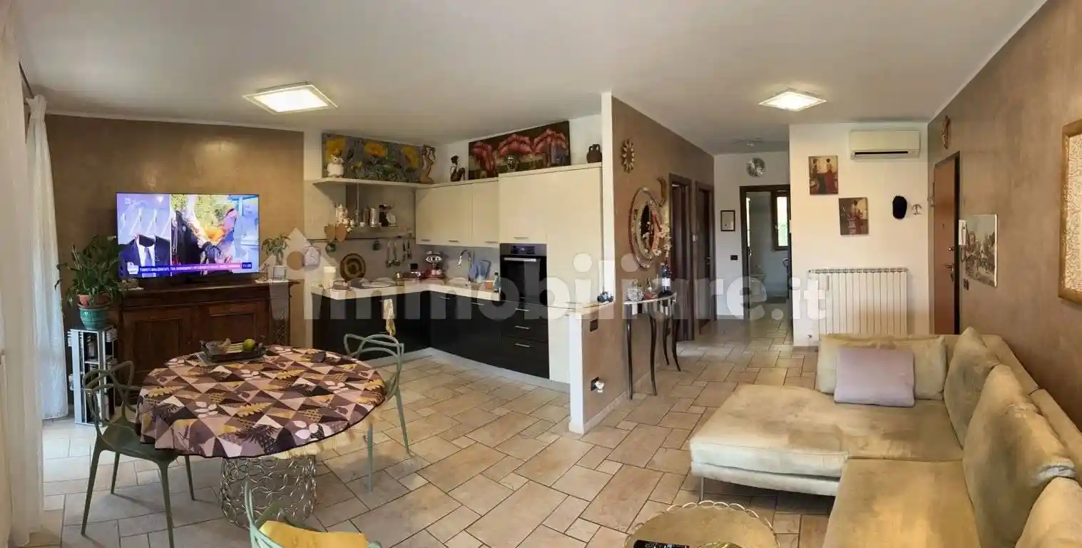 Appartamento in vendita a Massa