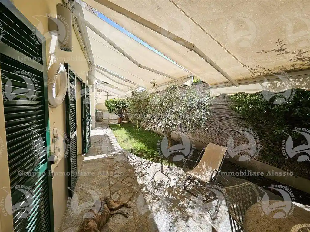 Appartamento in vendita a Alassio