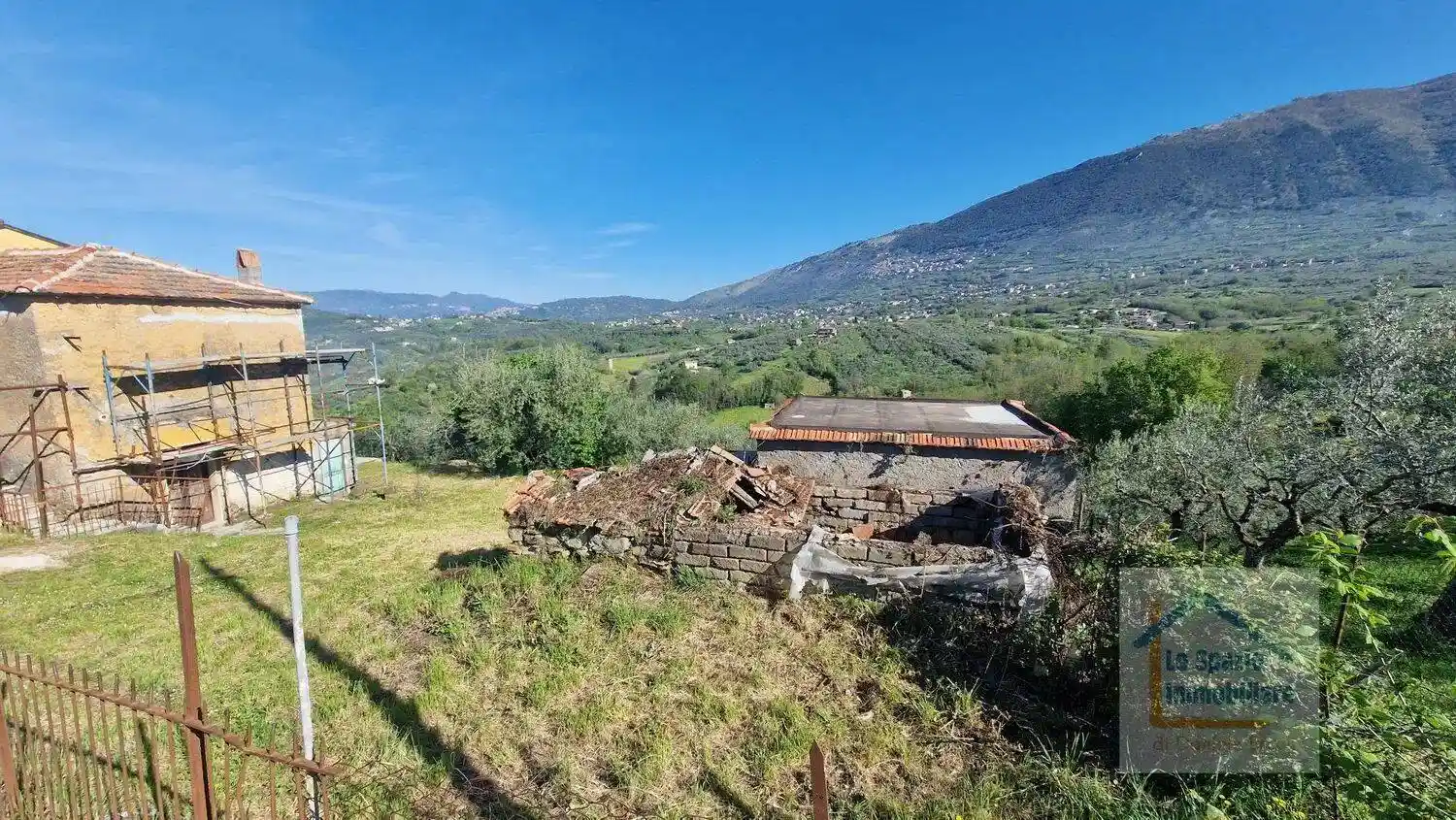 Rustico - Casale in vendita a Paliano