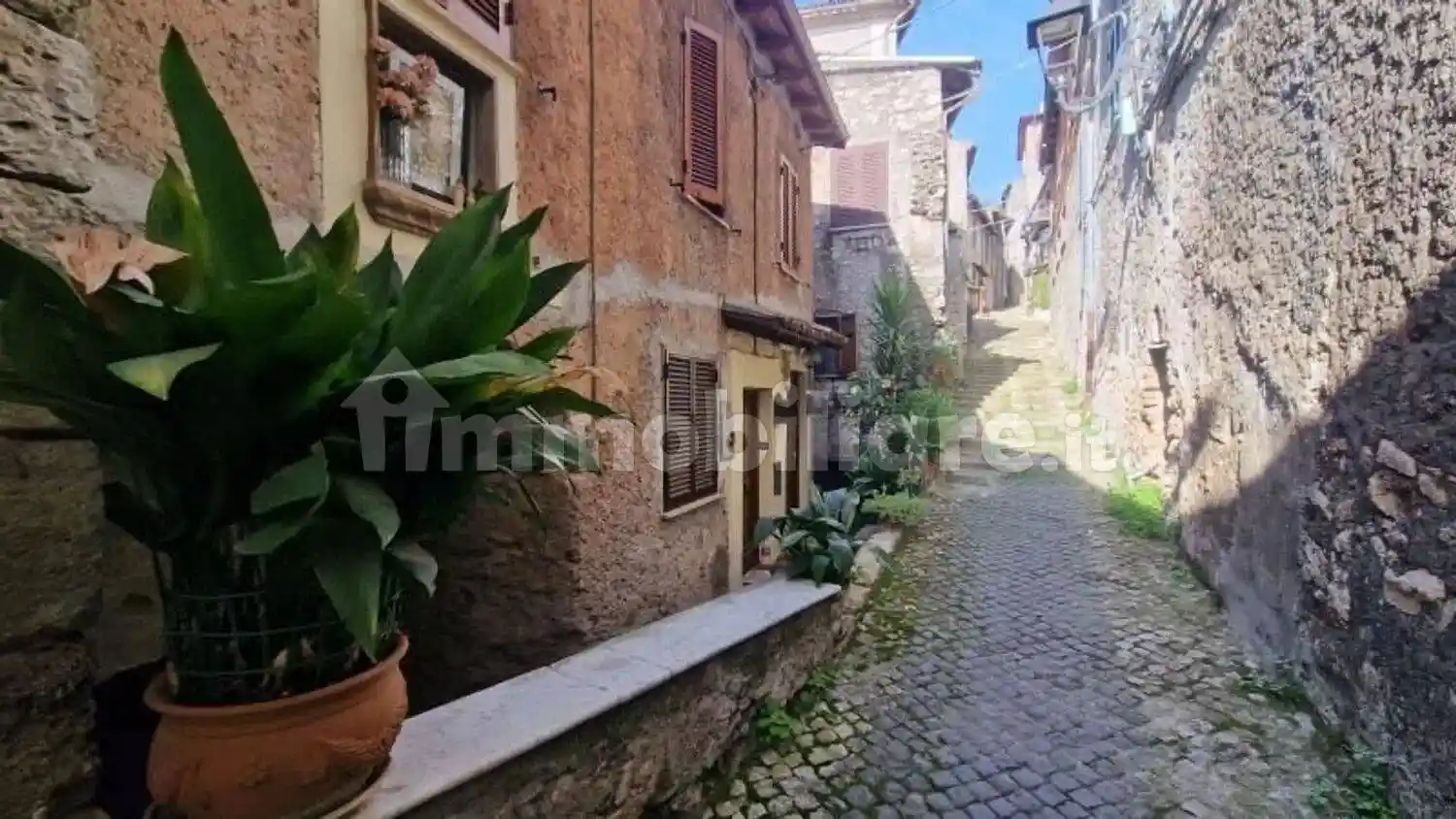 Appartamento in vendita a Piglio