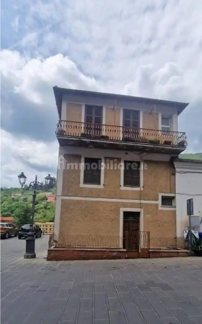 Appartamento in vendita a Piglio