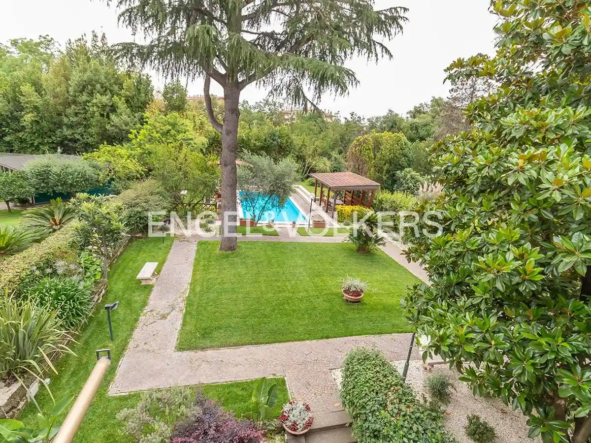 Villa in vendita a Roma