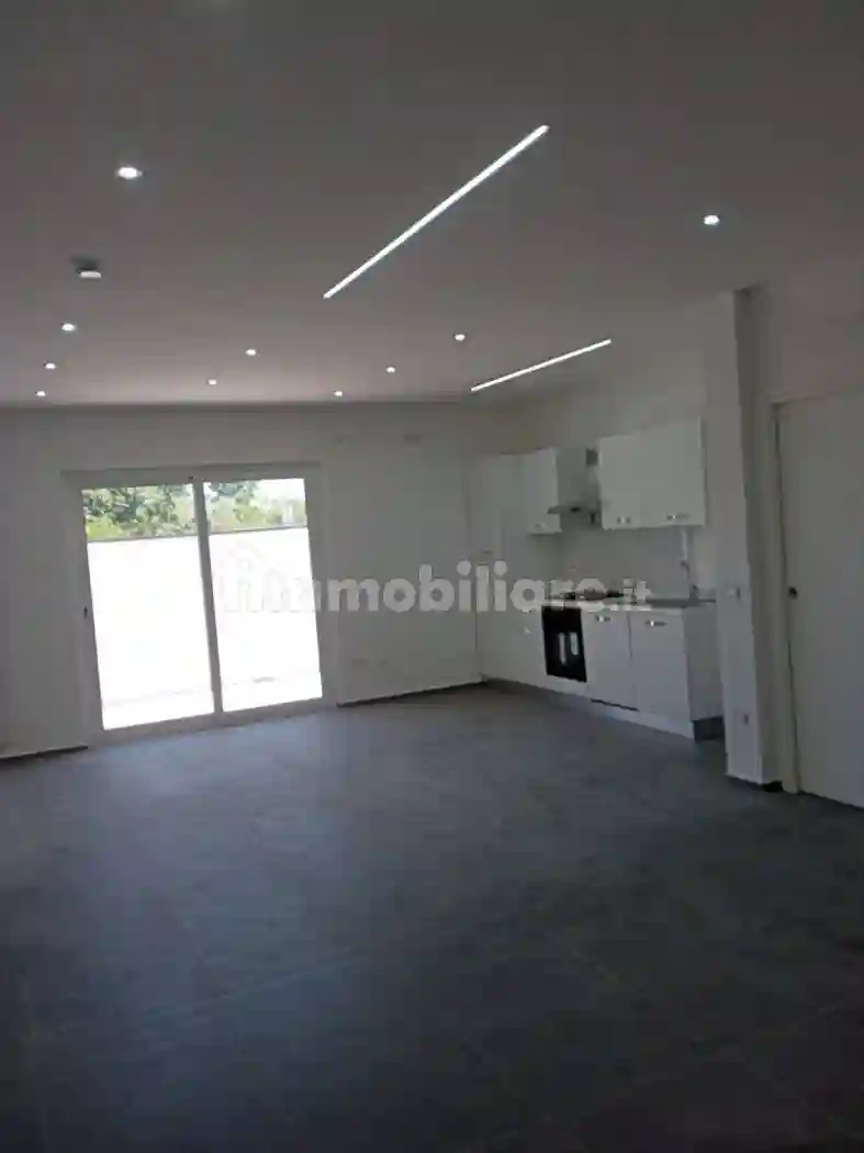 Villa unifamiliare via Salvador Dalì 1, Carinaro - foto 4