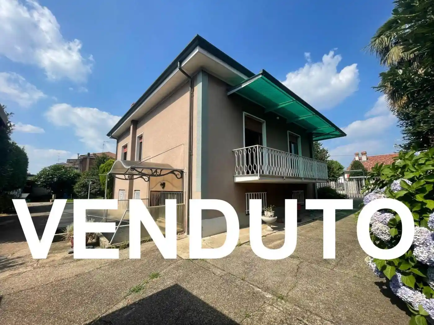 Villa in vendita a Villa Cortese