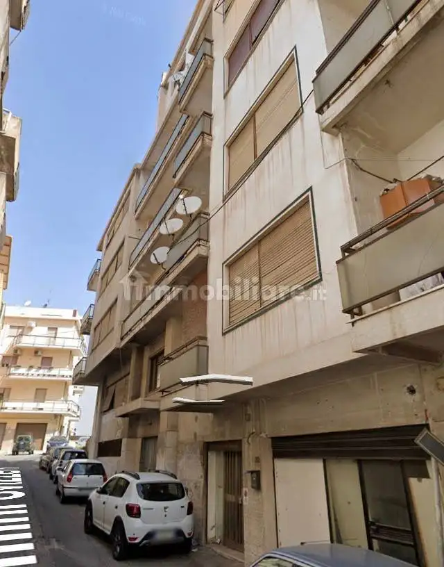 Palazzo - Edificio in vendita a Reggio Calabria