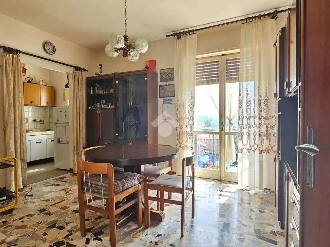 Appartamento in vendita a Mombaruzzo