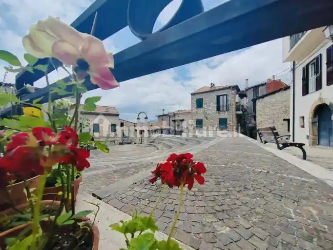 Appartamento in vendita a Maenza