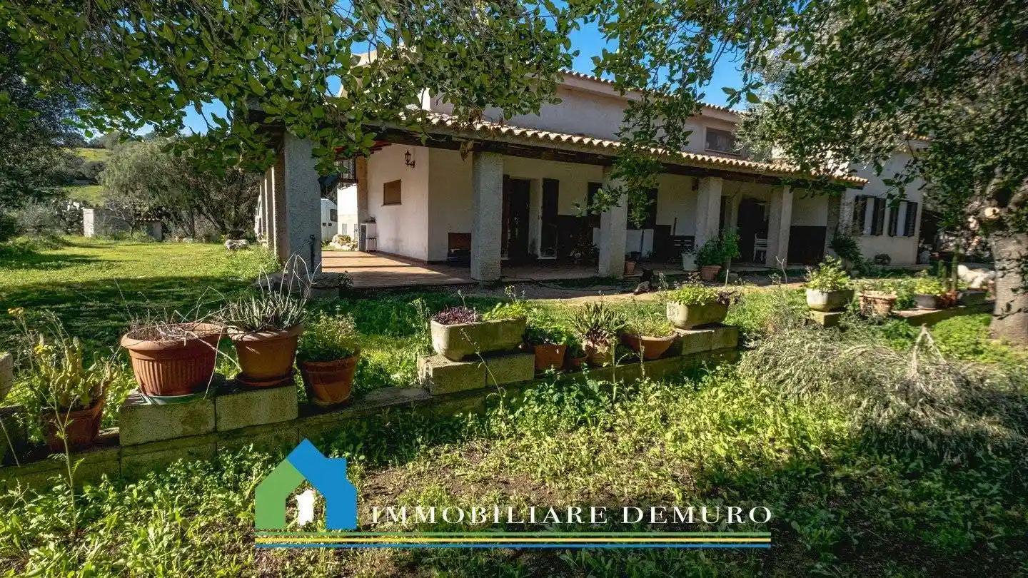 Rustico - Casale in vendita a Arzachena