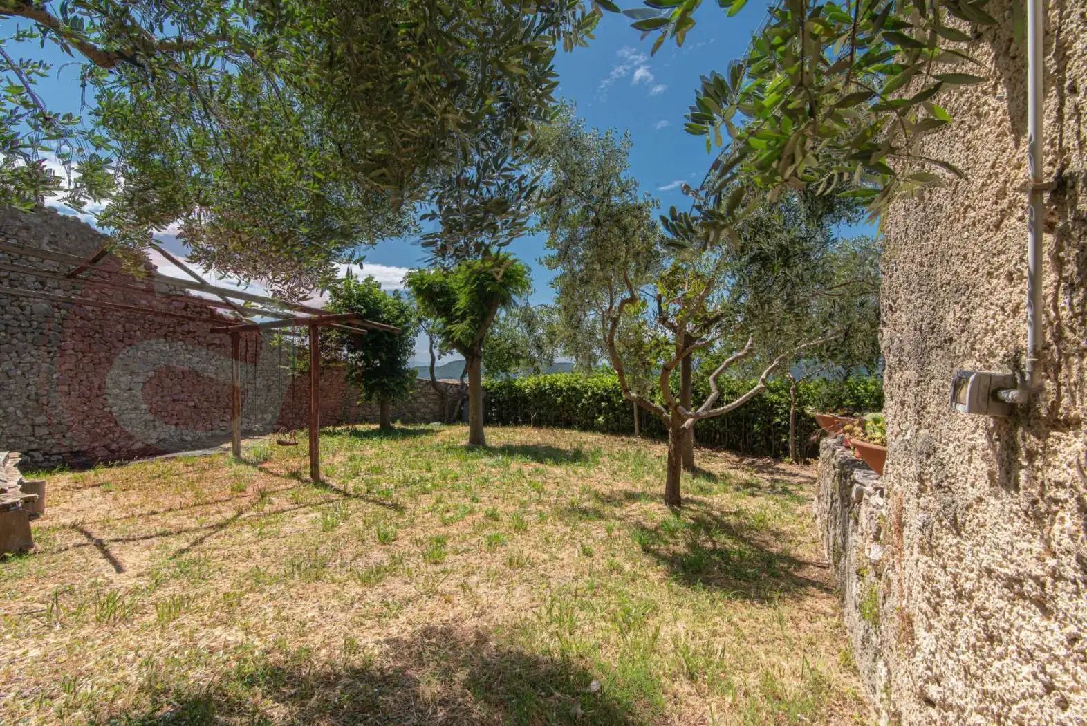 Palazzo - Edificio in vendita a Trivigliano