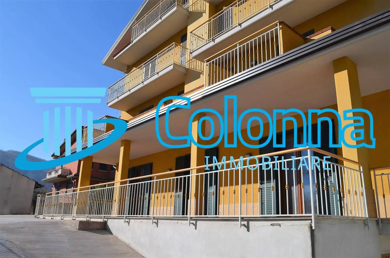 Trilocale Strada Statale dei Due Principati Tratto 1, Contrada - foto 2