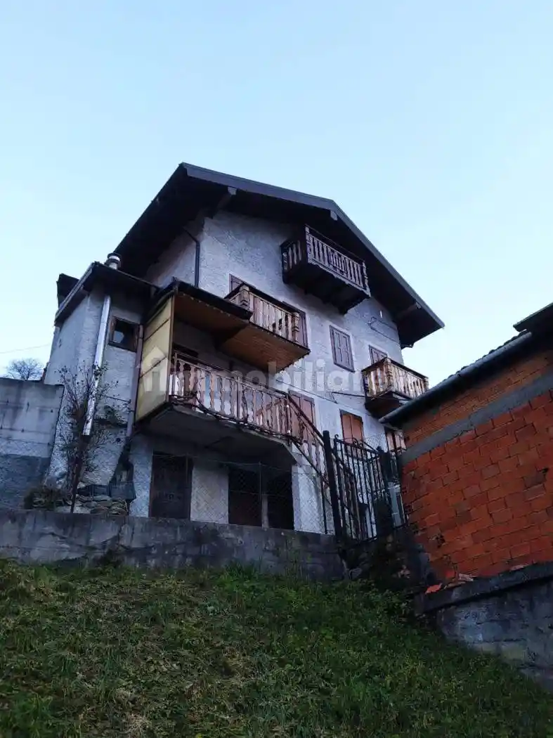 Terratetto unifamiliare via Garzeno 21, Garzeno - foto 2