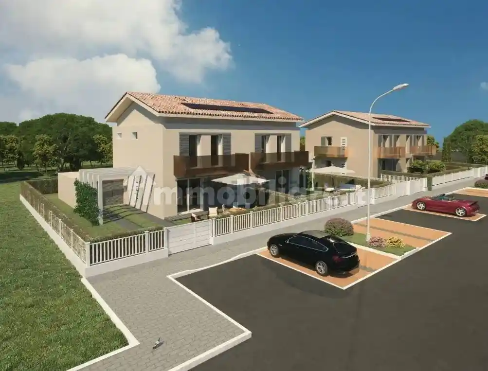 Villetta a schiera in vendita a Cascina