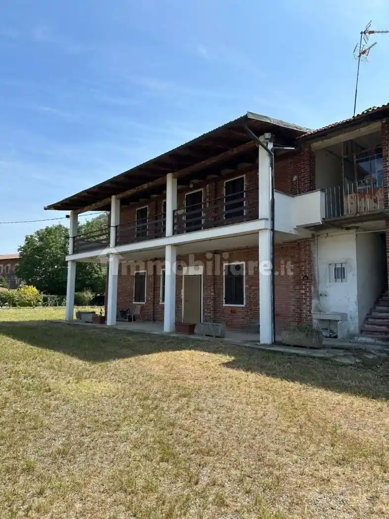 Casa indipendente in vendita a Salasco
