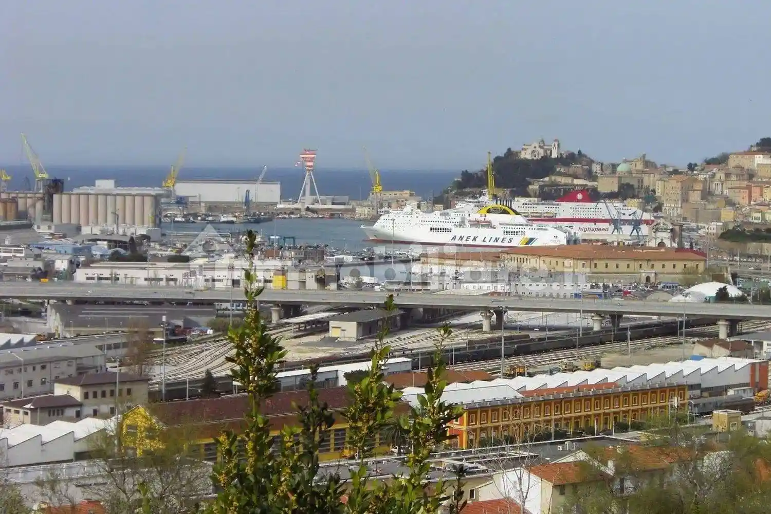 Appartamento in vendita a Ancona