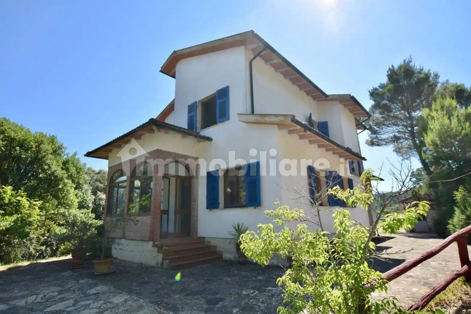 Villa in vendita a Monteverdi Marittimo