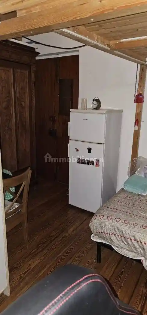 Palazzo - Edificio in Affitto - foto 3