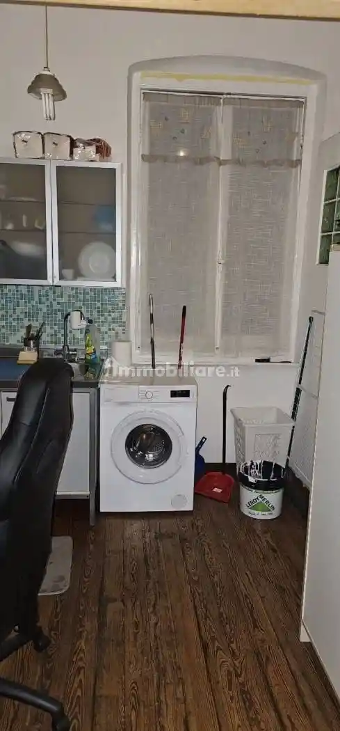 Palazzo - Edificio in Affitto - foto 4